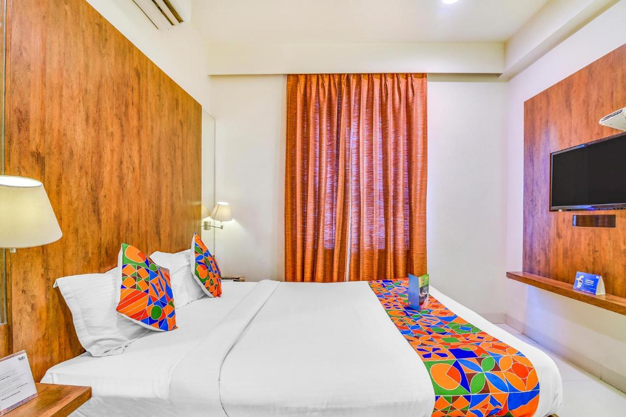 Fabhotel Arastu Nampally Hyderabad Exterior photo
