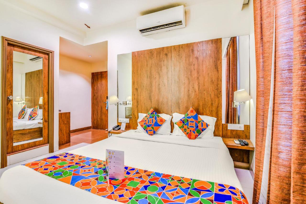 Fabhotel Arastu Nampally Hyderabad Exterior photo